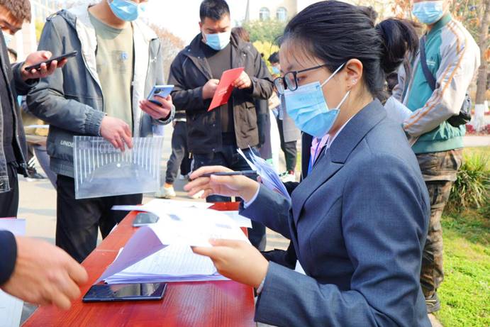 EE341C36EF66ABAD400750A670A47F2A