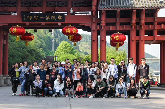 2013级旅游管理专业毕业设计优选线路营销与考察圆满完成