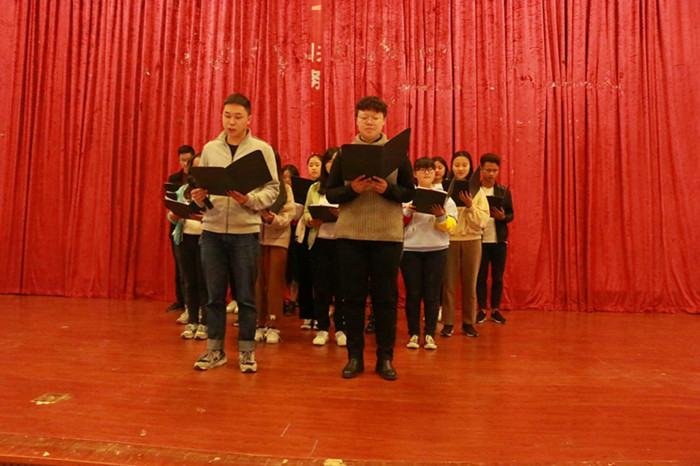 团委顺利举行“十九大”主题演讲比赛
