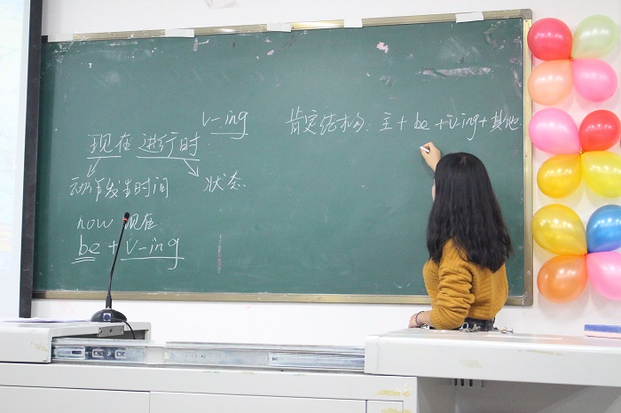 我校师范生能力大赛成功举办