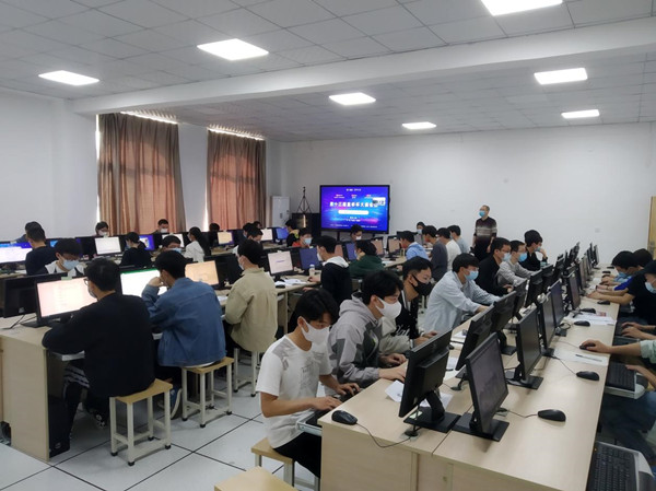 信息工程学院组织学生参加第十三届“蓝桥杯”全国软件和信息技术专业人才大赛个人赛省赛