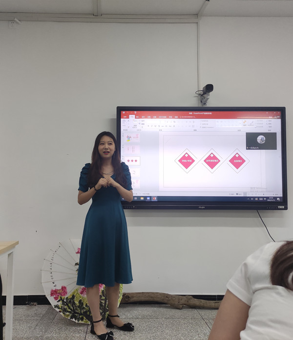 教育学院举办应用心理学专业考研分享交流会