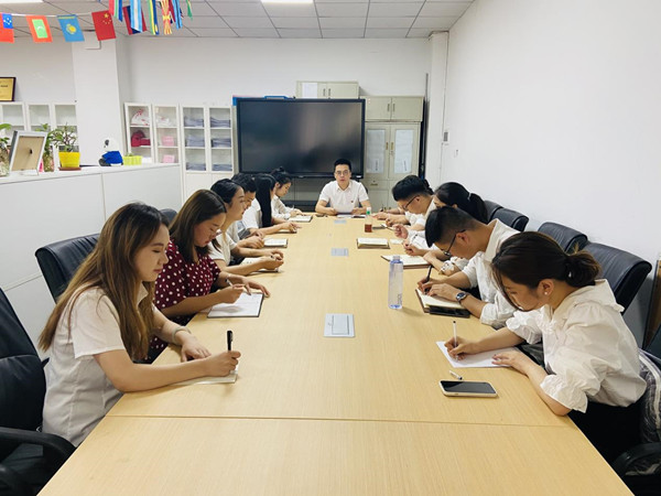 信息工程学院学生工作办公室召开2022级迎新工作部署会