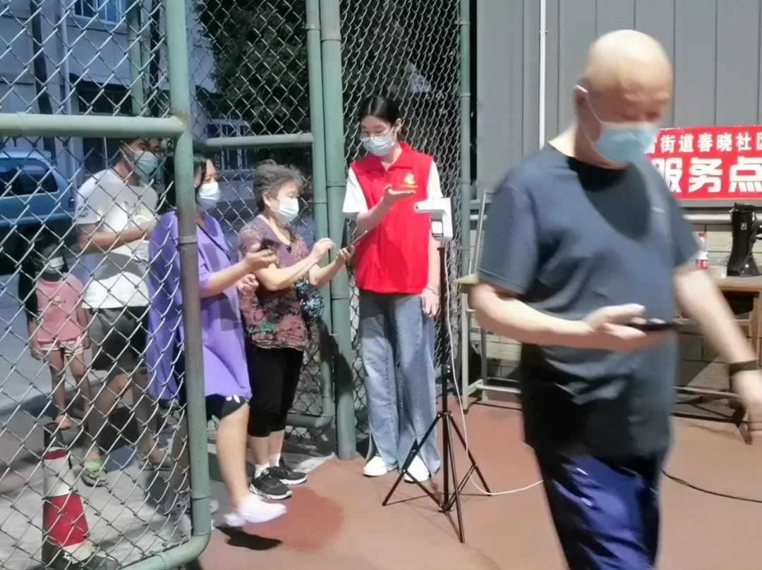 外国语学院党团青年积极参与抗“疫”志愿服务