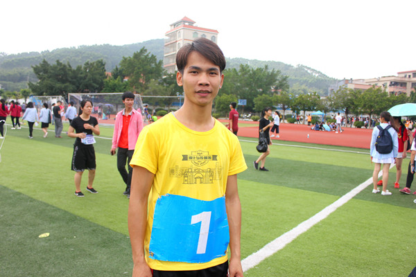 800米男子冠军_副本.jpg