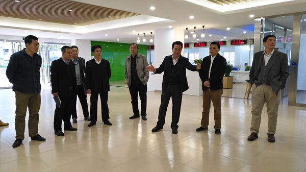 QQ图片20171212144852_副本.jpg