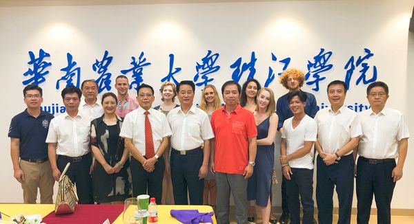 微信图片_20180918205052_副本.jpg