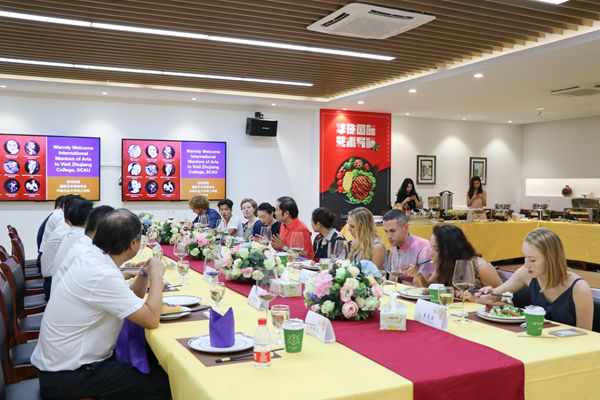 微信图片_20180918205922_副本.jpg