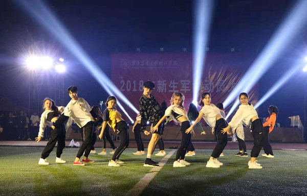 微信图片_20181025173455_副本.jpg