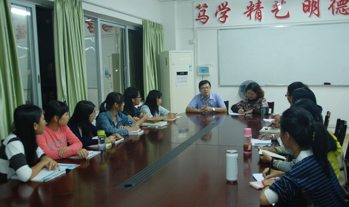 QQ截图20151015102257.jpg