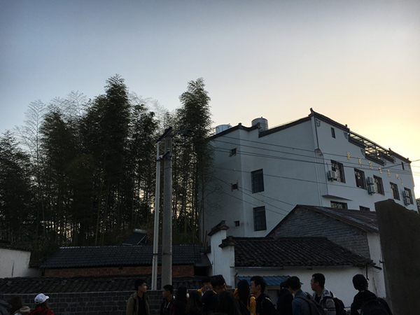 微信图片_20180411145347_副本.jpg