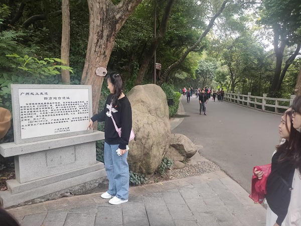 四方炮台.jpg