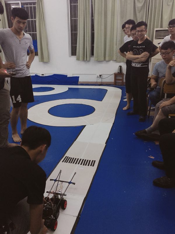 校内赛1.jpg
