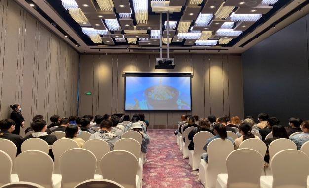 酒店学生前往上海国际贵都大饭店进行专业认知实践