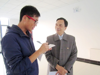 采访盛校长.JPG