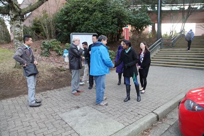 菲沙河谷大学相关人员亲切接待 (3)_副本.jpg