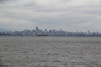 远眺温哥华_副本.jpg