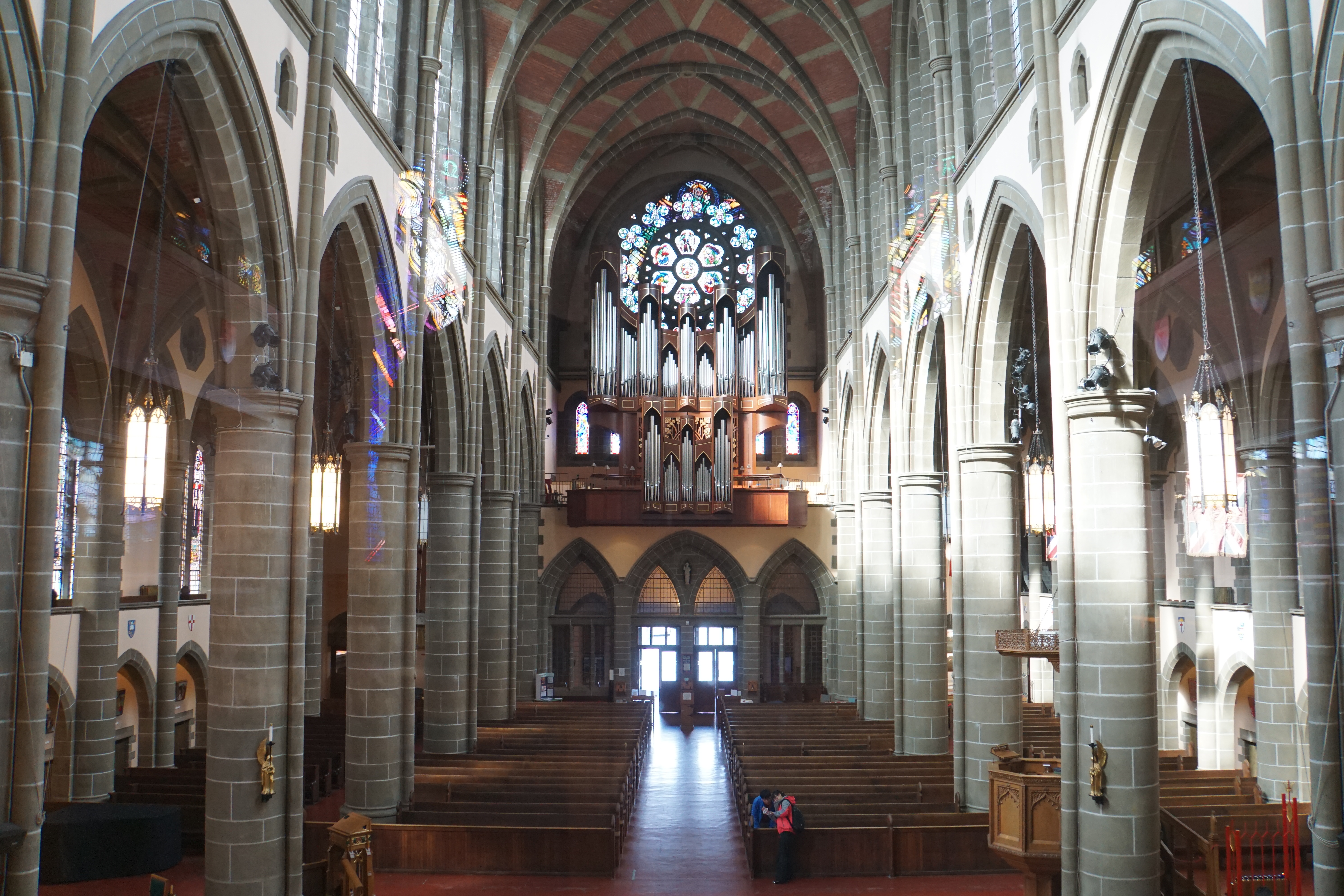 参观教堂 (1).JPG