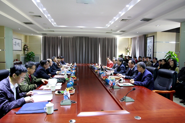 3河北教育厅年检工作组来校检查 (2).JPG