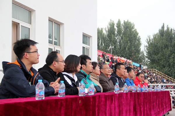 前排领导 (3).JPG