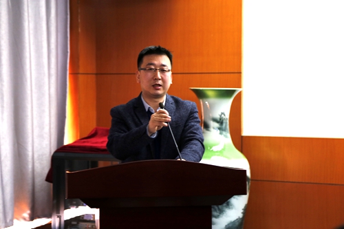 校长助理刘鹏飞提出要求 (2).JPG