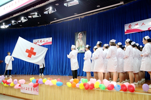16级护生宣誓 (2)_副本.jpg