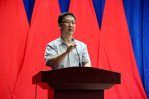 刘书记讲话_副本.jpg