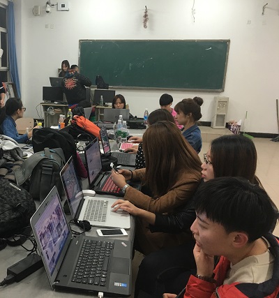 盛典海报设计中.jpg