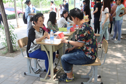 咨询会现场 (1).jpg